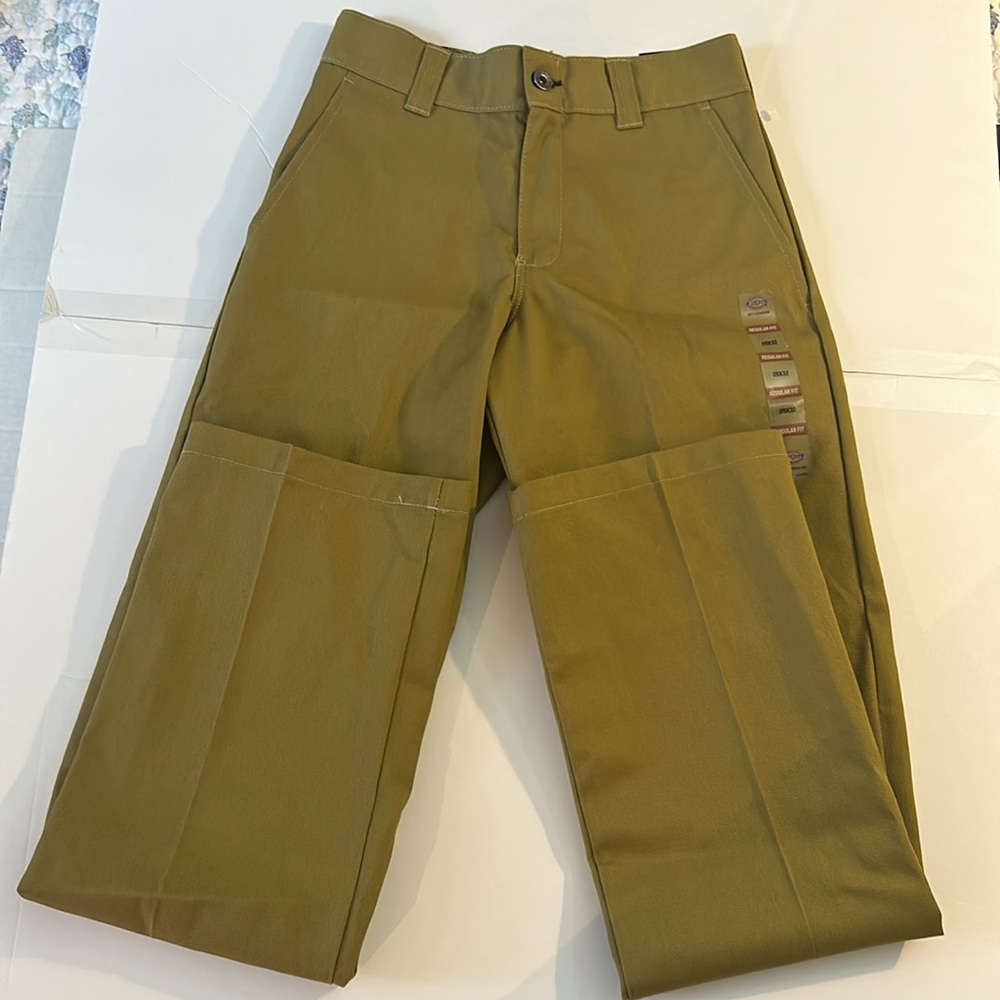 Dickies 26 x 32 Pants Skateboarding Regular Fit Twill Pants Green Moss NWT